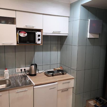 Freedom Apartment On Bazarna Str Λβιβ Εξωτερικό φωτογραφία